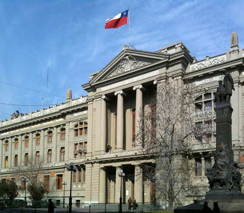 Chile: ordenan otorgar cobertura de seguro médico a un paciente con tumor cerebral